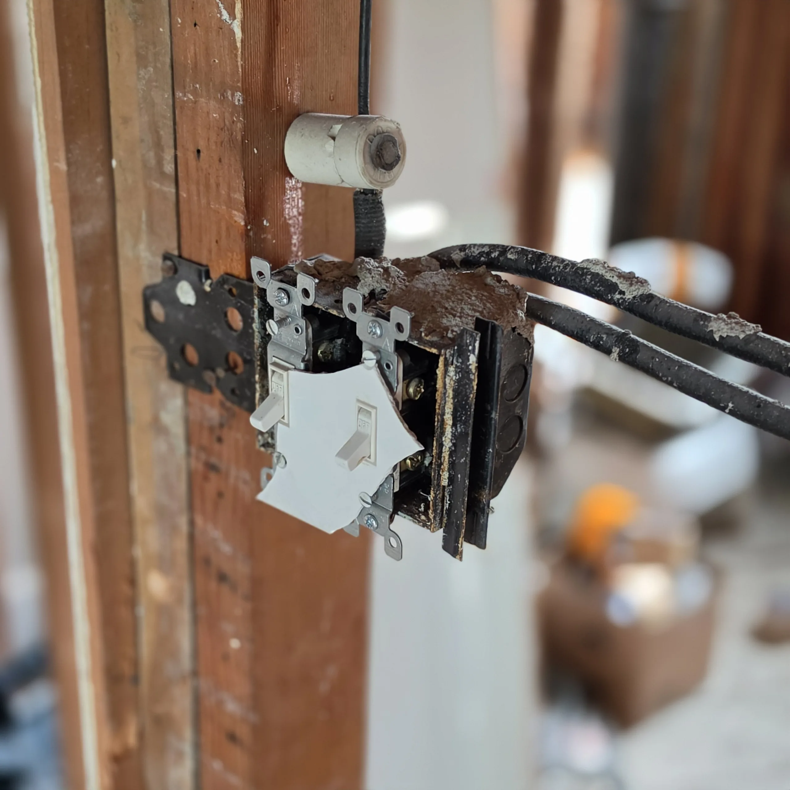 Knob and tube wiring replacement in an older Seattle home
